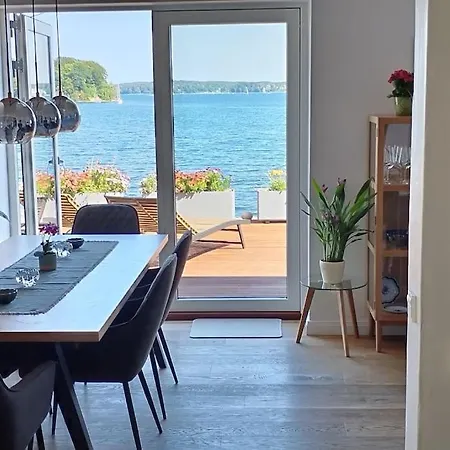 Ingas Solhjem I Sonderhav Крусо