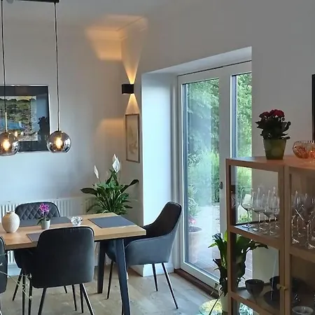 Ingas Solhjem I Sonderhav
